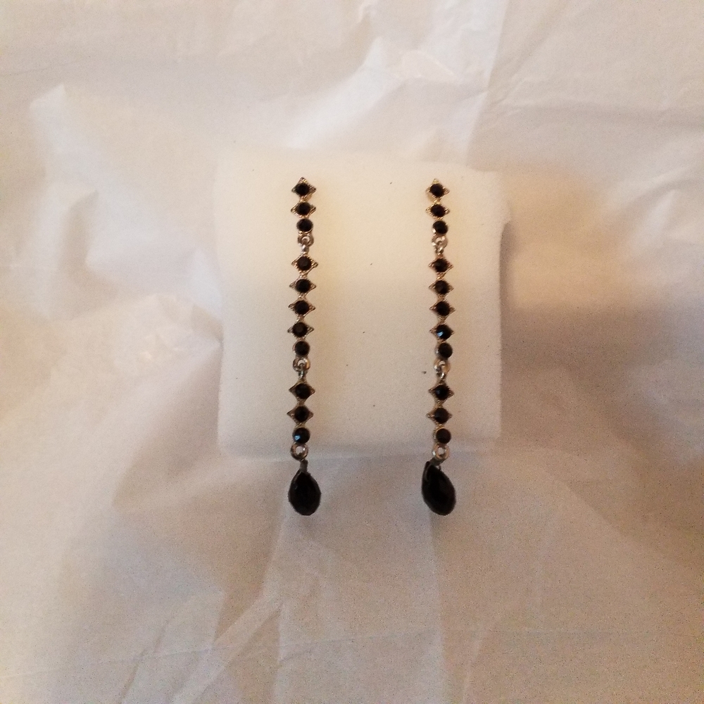 Vintage Black Drop Earrings